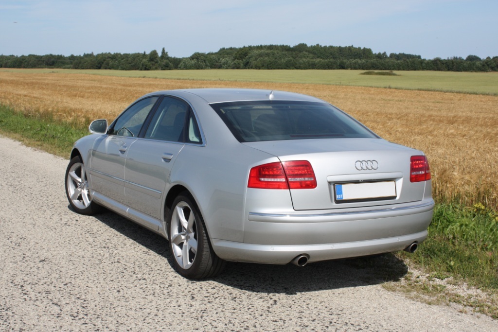 Audi A8 2008, photo 3/10