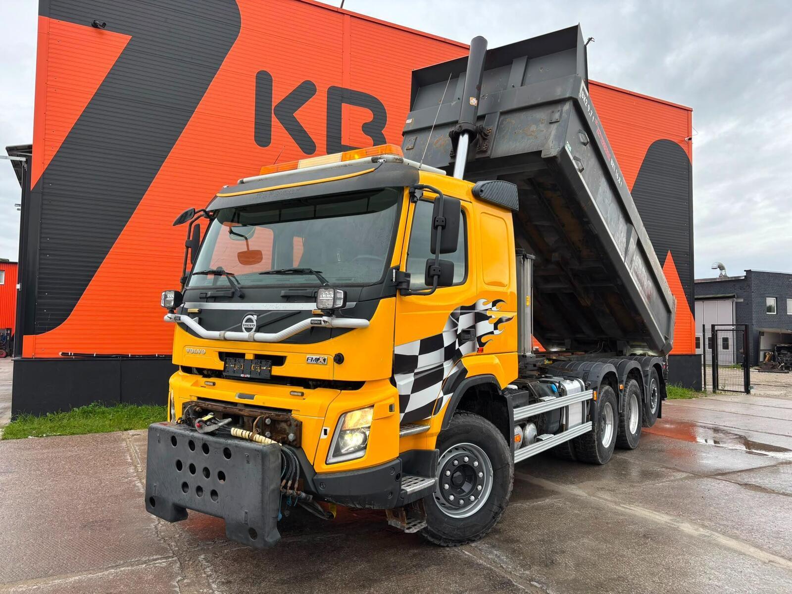 Volvo FMX 540 8x4*4 2015, kuva 2/26