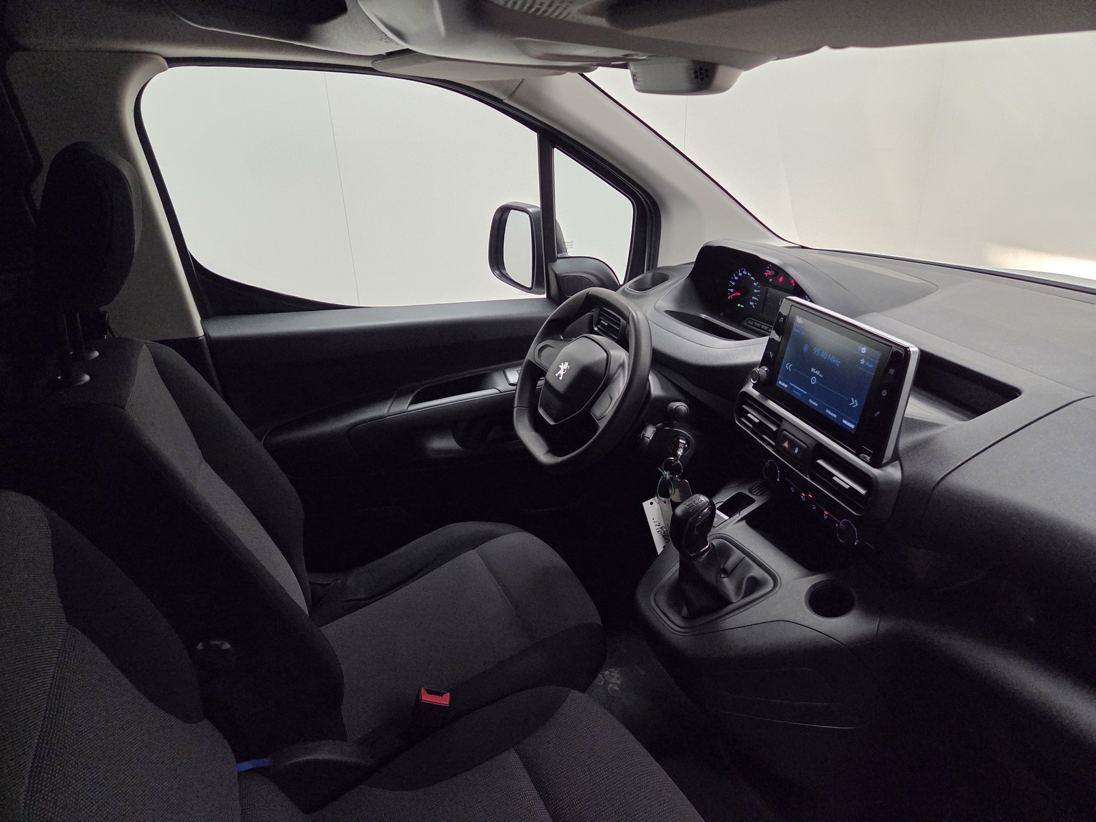 Peugeot Partner 2021, kuva 7/15