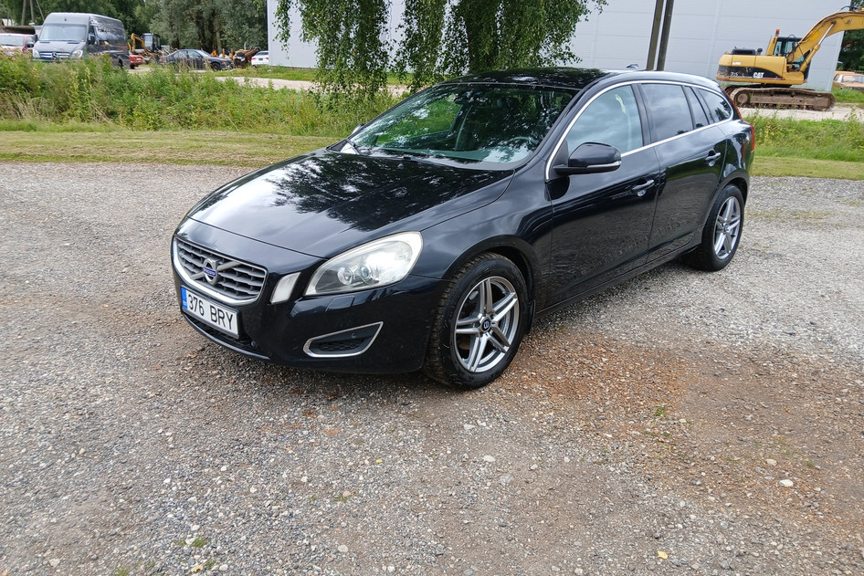 Volvo V60, 2011, 2.0, 120 kW, diesel, automatic, front-wheel drive