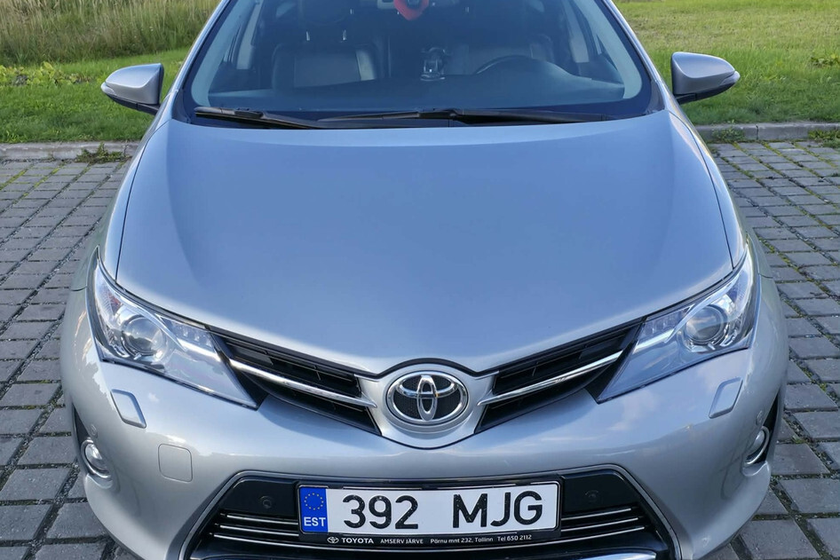 Toyota Auris, 2013, 1.6, 97 kW, бензин, автомат, передний привод