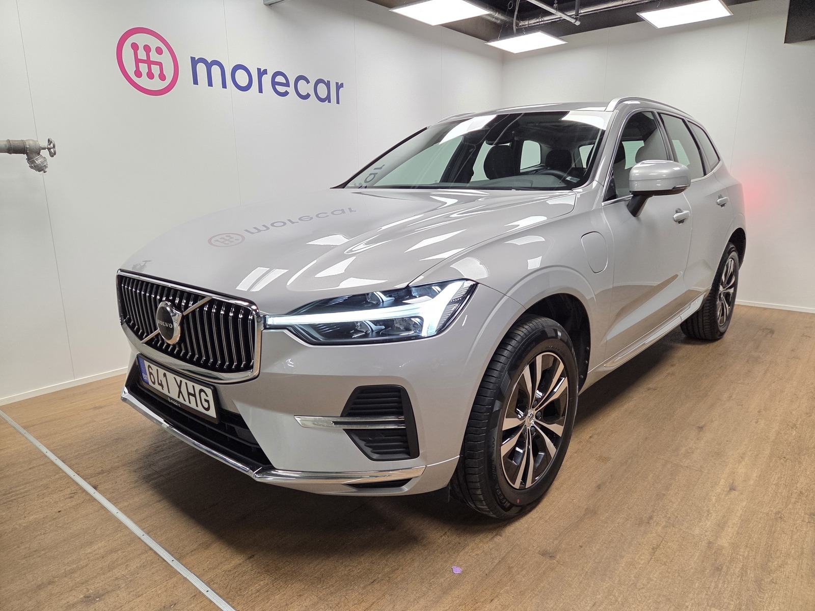 Volvo XC60 2022, photo 3/26
