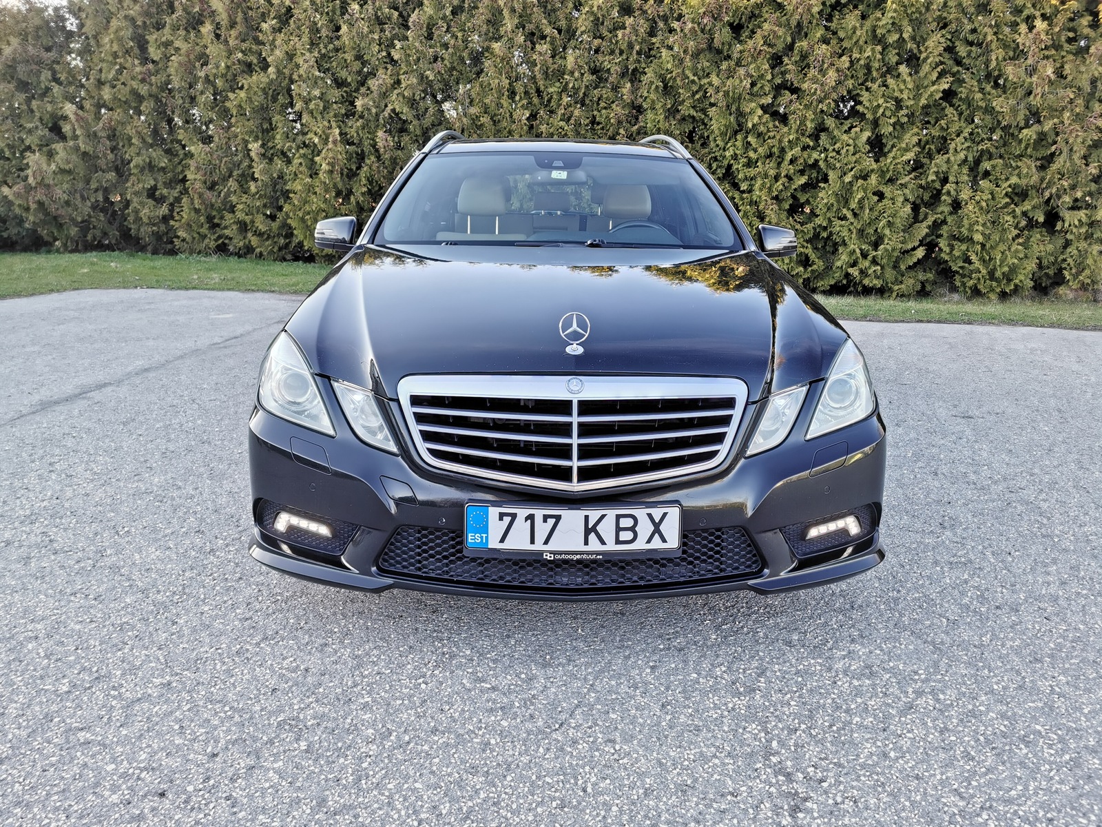 Mercedes-Benz E 350 2010, kuva 5/10