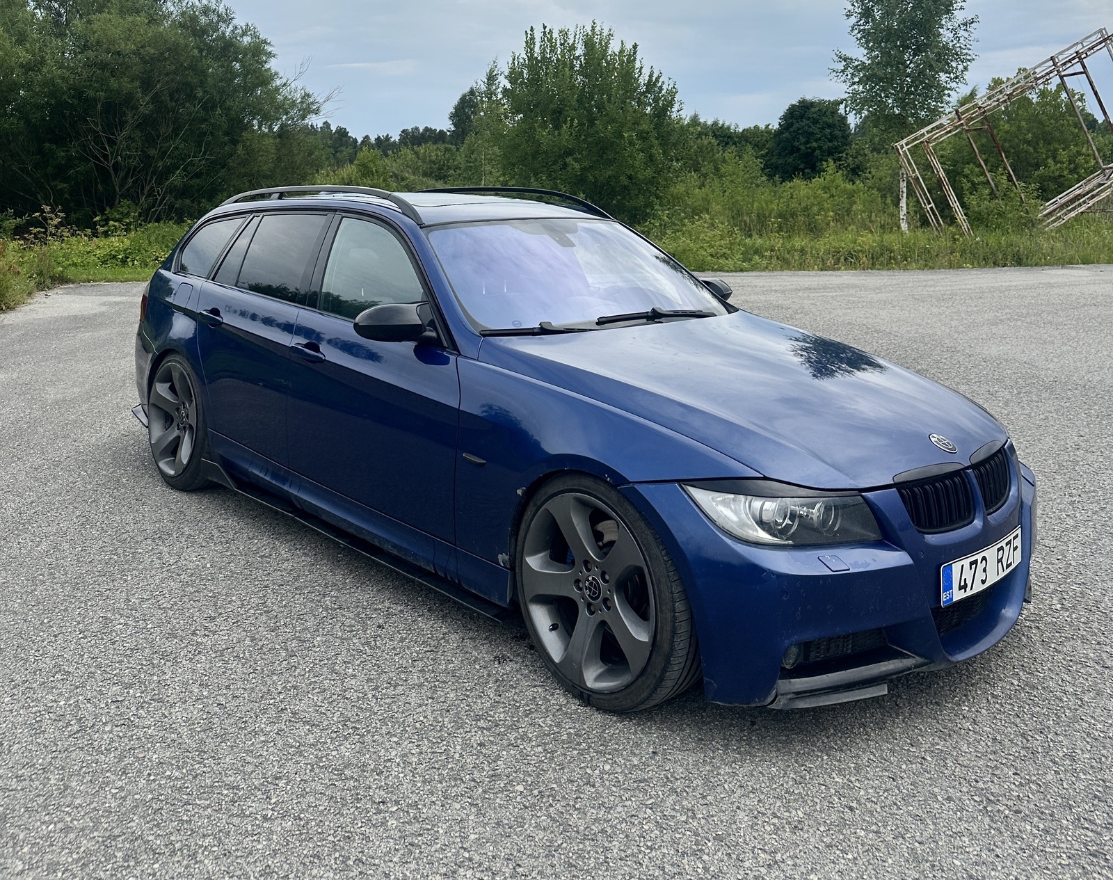 BMW 330 Sport M-Pakett 3.0 170kW