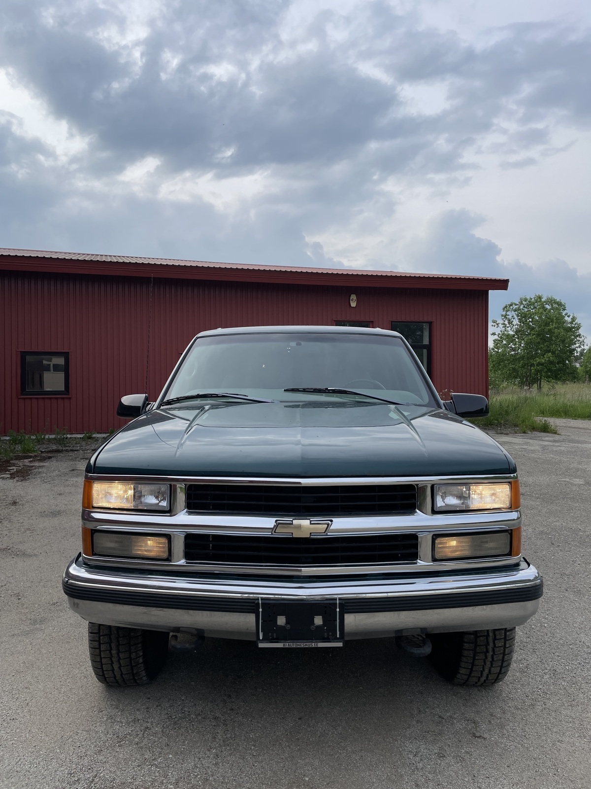 Chevrolet Tahoe 1998, kuva 3/54