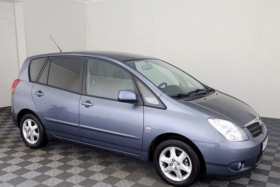 Toyota Corolla Verso, 2004, 1.6, 110 kW, bensiin, manuaal, esivedu