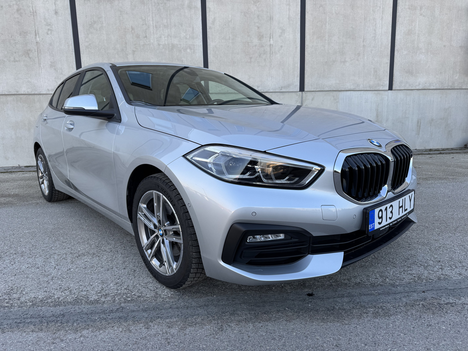 BMW 118 2021, kuva 2/11