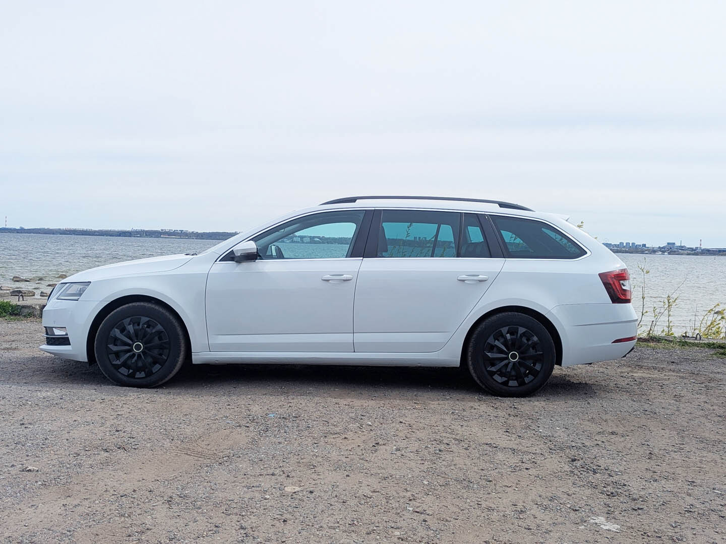 Škoda Octavia 2017, photo 3/14