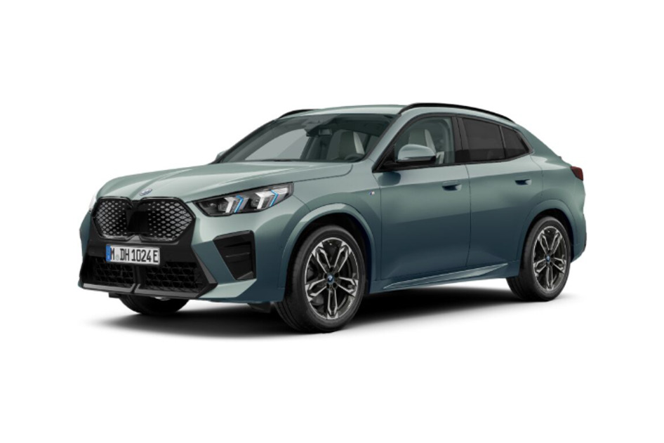 BMW iX2, 2024, 104 kW, электричество, автомат, полный привод