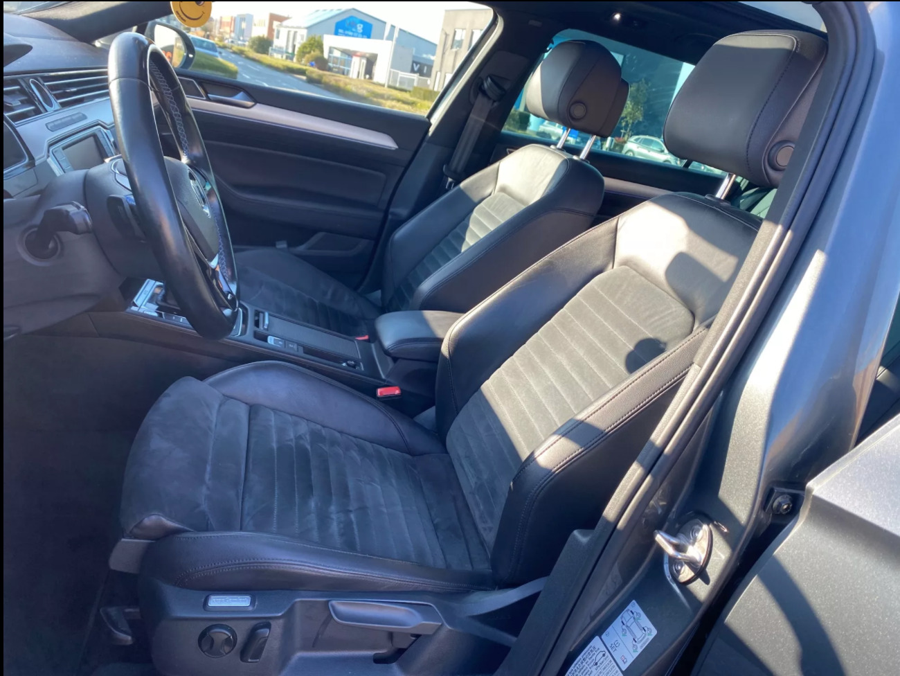 Volkswagen Passat Variant 2015, photo 3/8