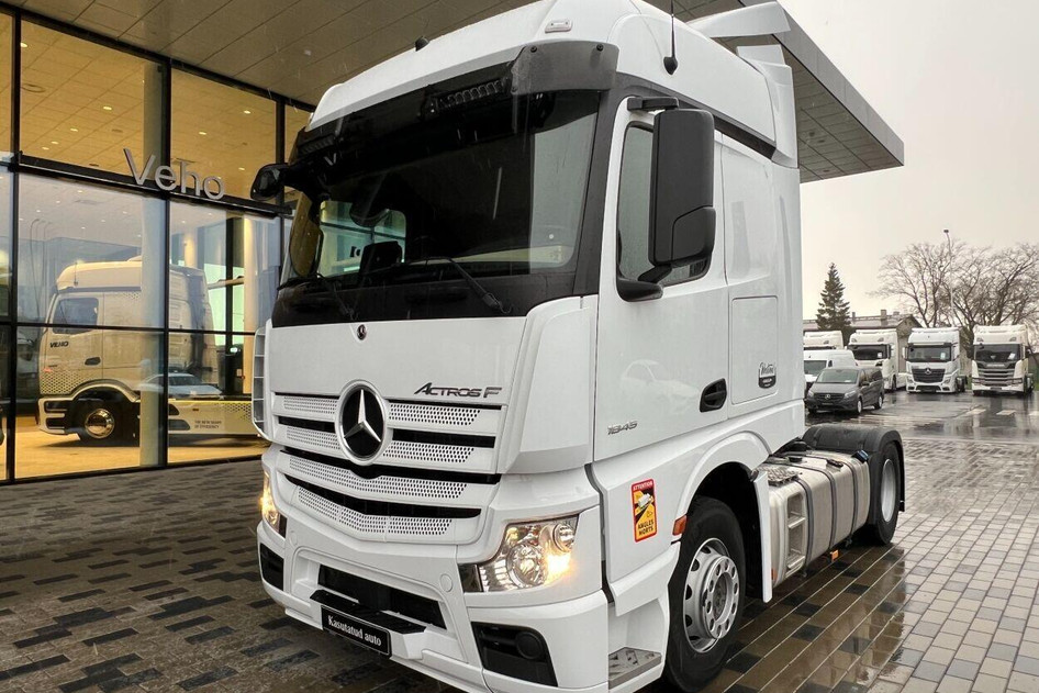 Mercedes-Benz Actros, 2022, 12.8, 330 kW, дизель, задний привод