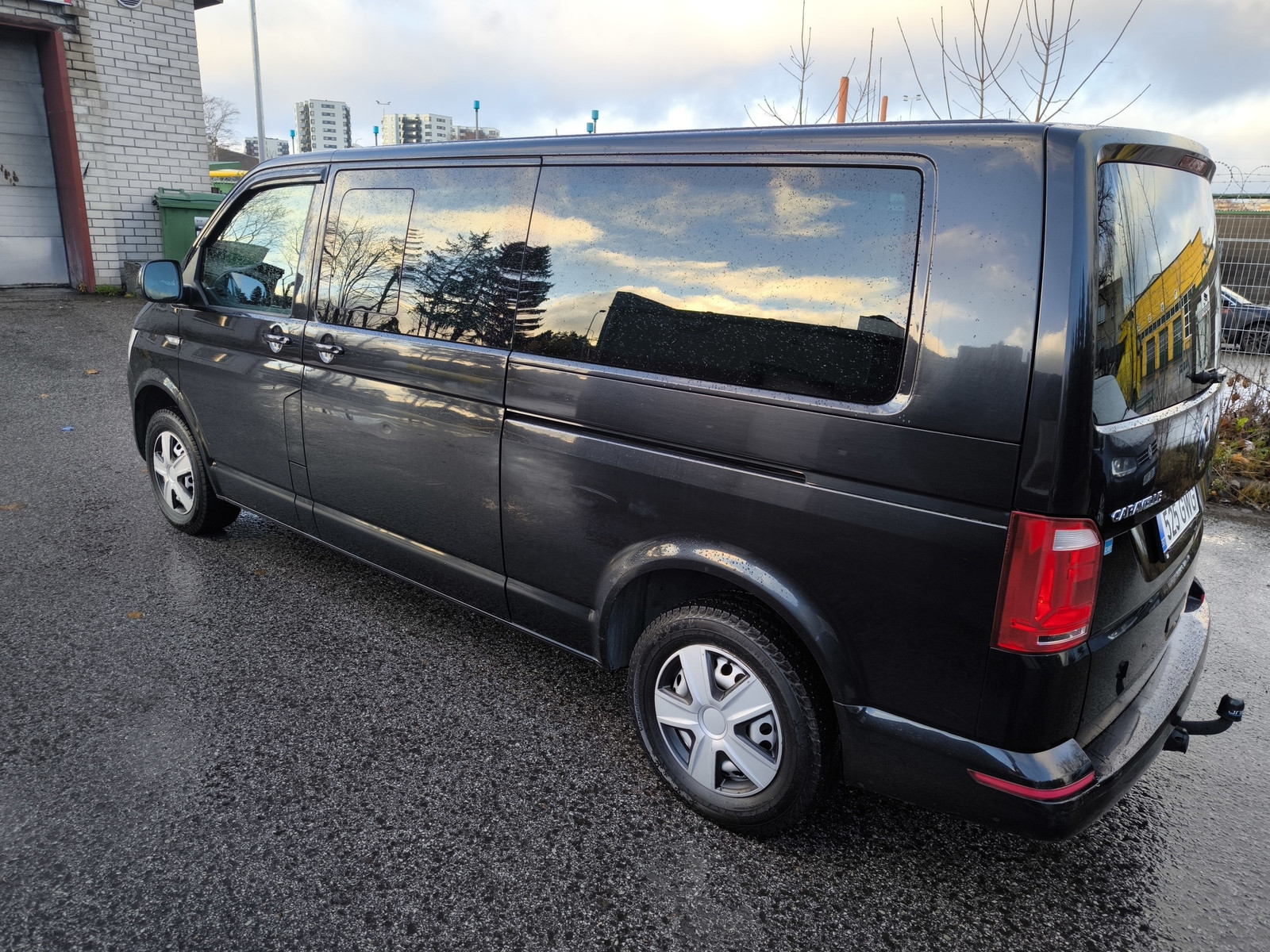 Volkswagen T6 Caravelle 2016, photo 4/17