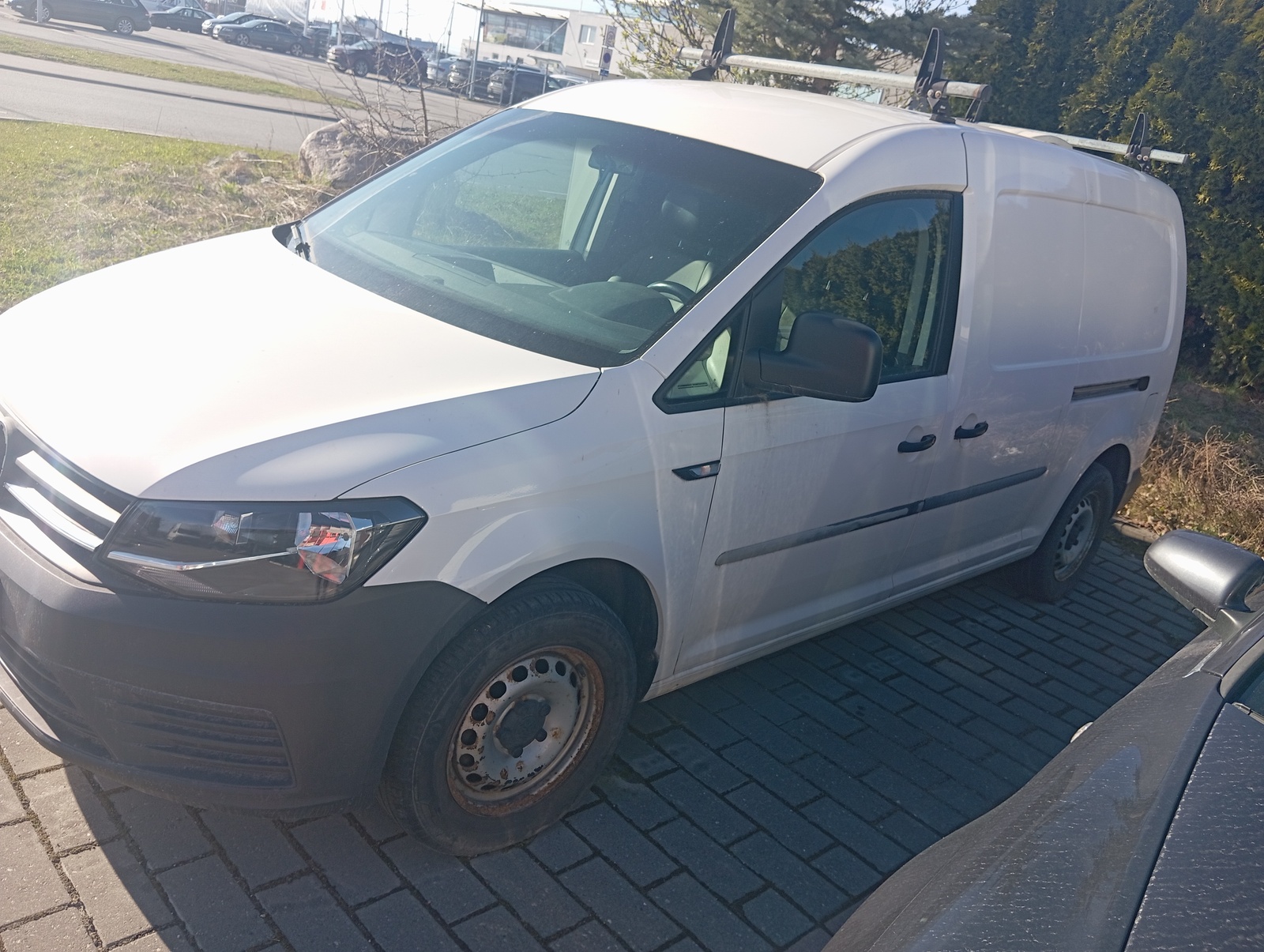 Volkswagen Caddy 2017, kuva 5/6