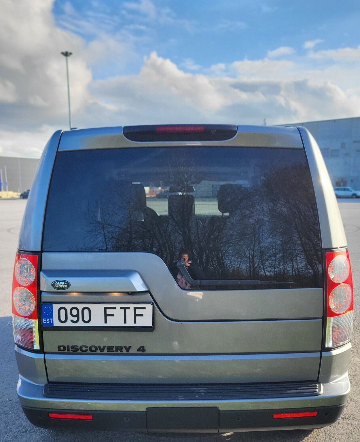 Land Rover Discovery 2013, kuva 5/8