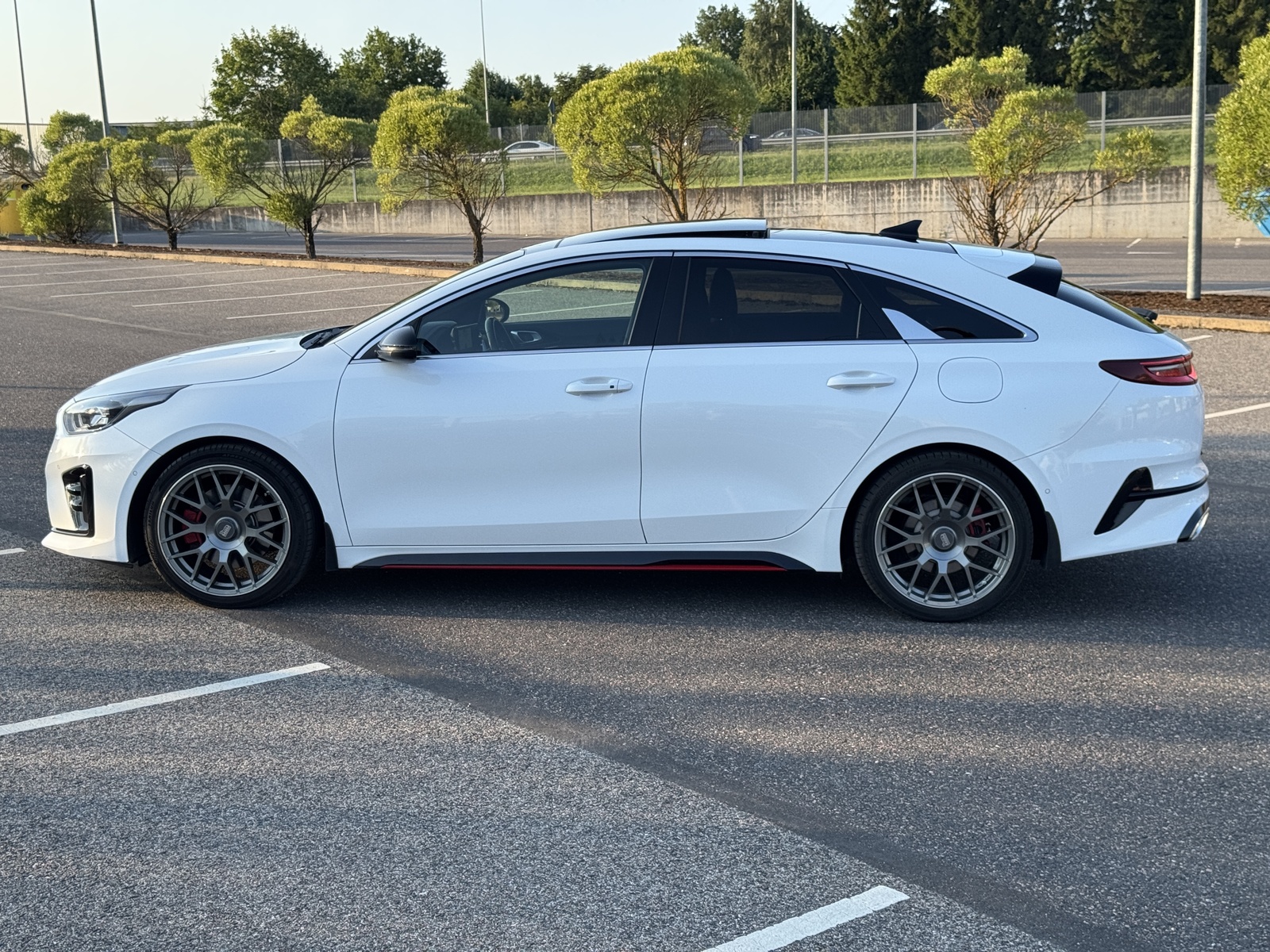 Kia ProCeed GT TX 1.6 150kW