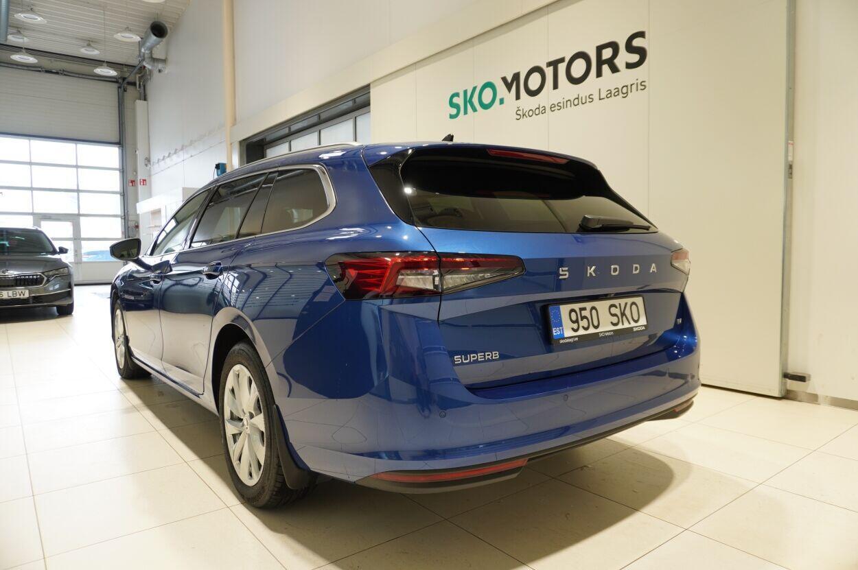 Škoda Superb 2025, photo 2/26