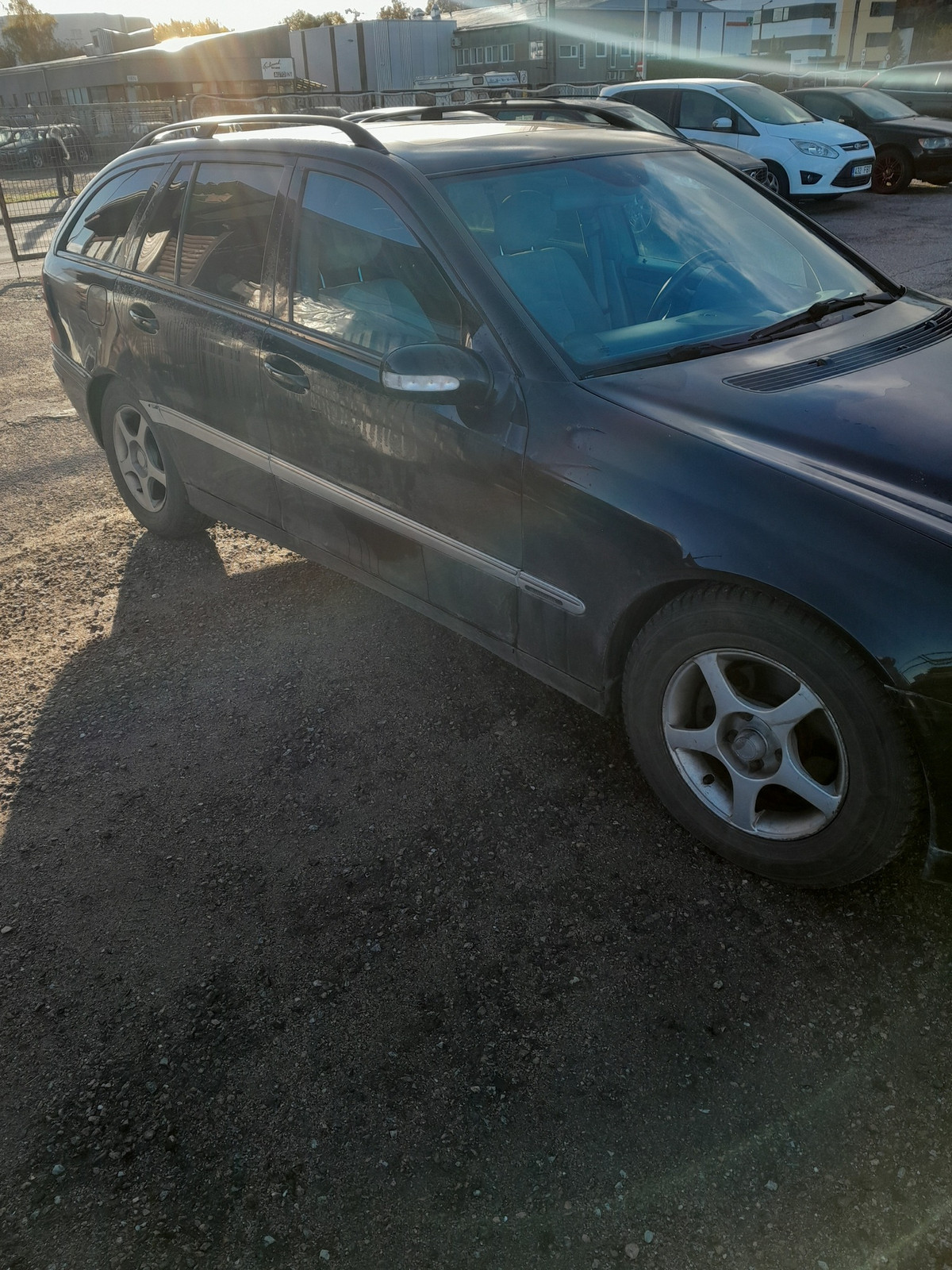 Mercedes-Benz C 220 2002, kuva 2/2
