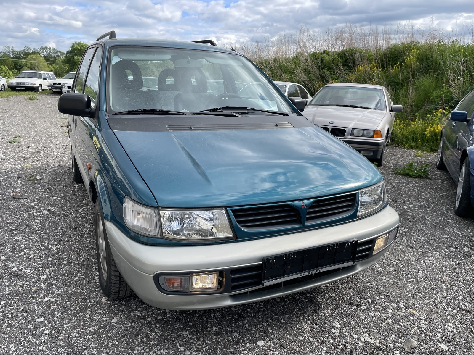 Mitsubishi Space Runner