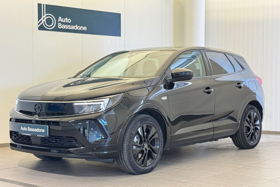 Opel Grandland, 2024, 1.6, 133 kW, pistikhübriid (bensiin/elekter), automaat, esivedu