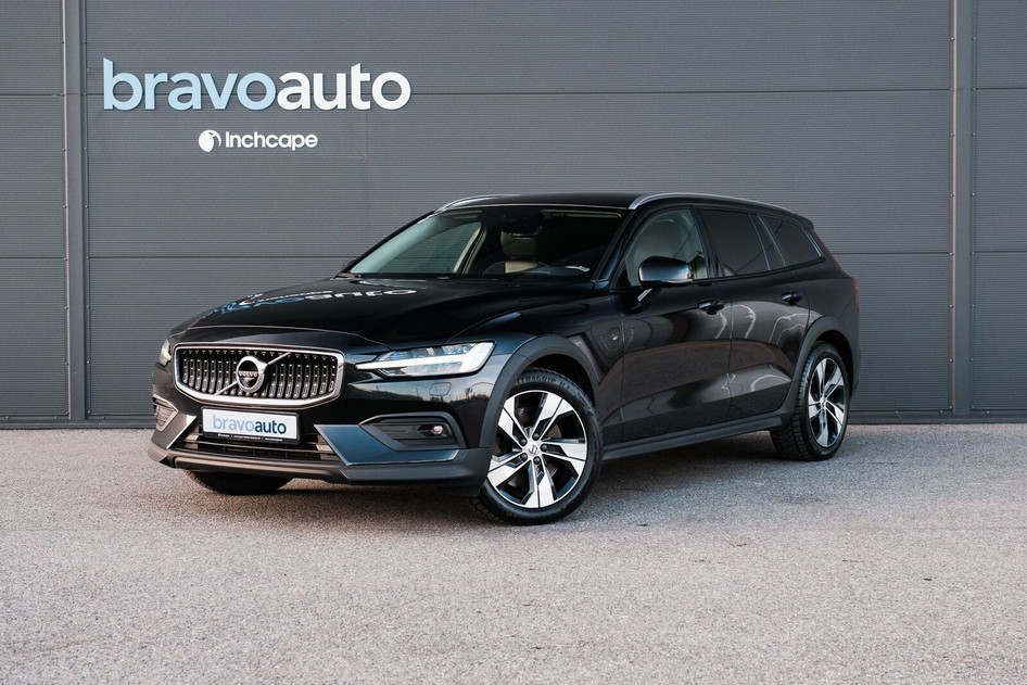Volvo V60 Cross Country, 2019, 2.0, 140 kW, diesel, automatic, four-wheel drive
