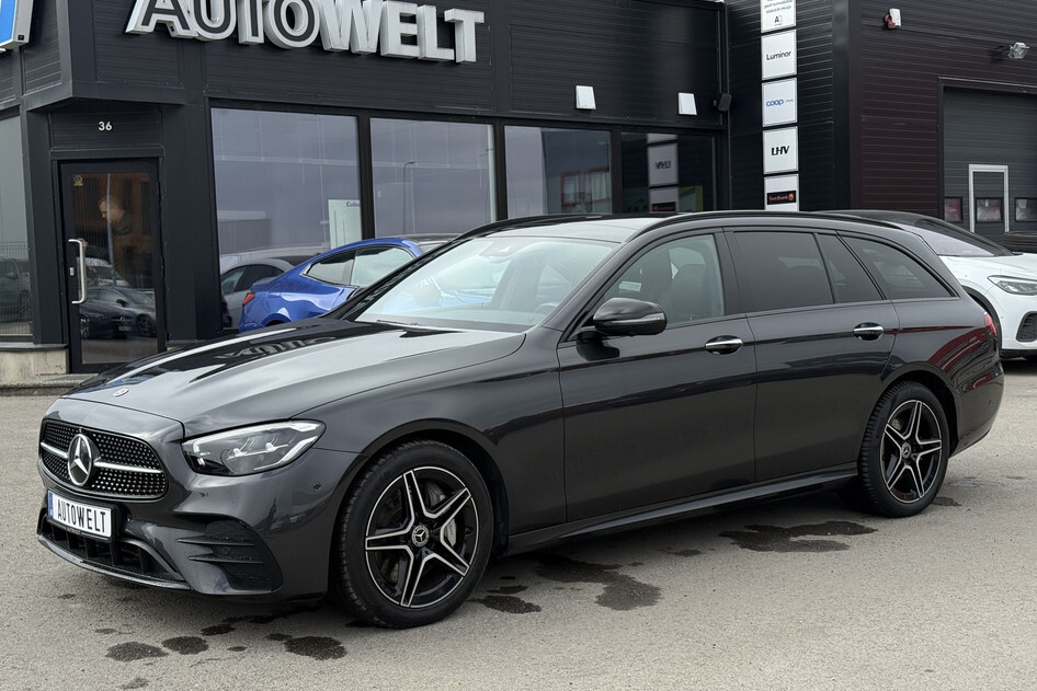 Mercedes-Benz E 300, 2022, 2.0, 155 kW, подключаемый гибрид (бензин/электричество), автомат, задний привод