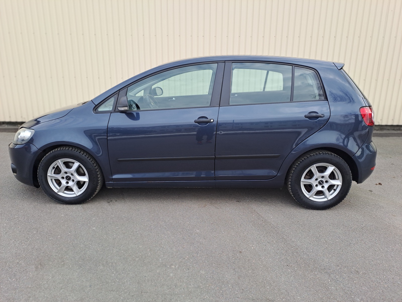 Volkswagen Golf Plus 1.6 77kW 2010, photo 2/10