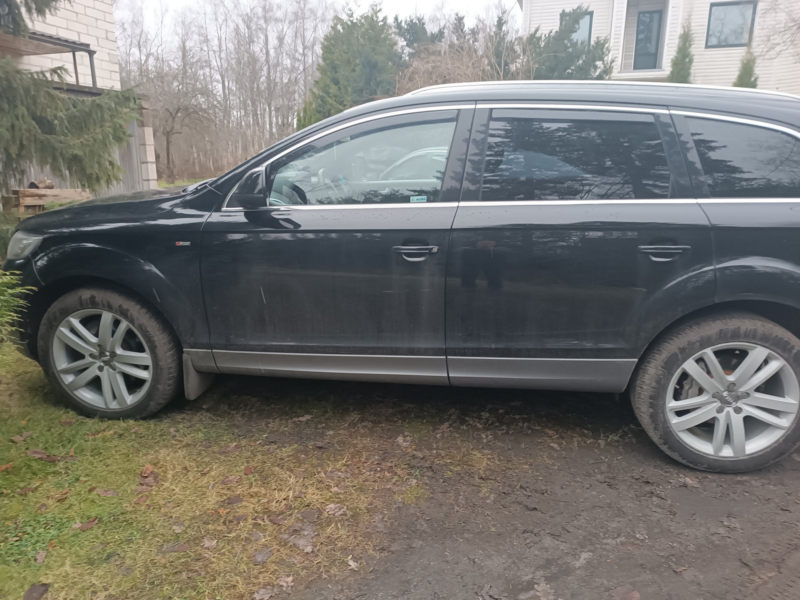 Audi Q7 2012, photo 2/5