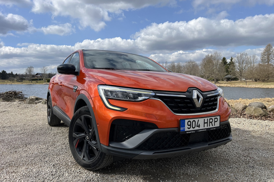 Renault Arkana, 2022, 1.6, 69 kW, hübriid (bensiin/elekter), automaat, esivedu