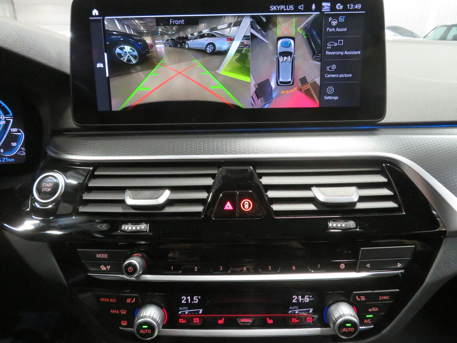 BMW 530 2022, photo 7/16