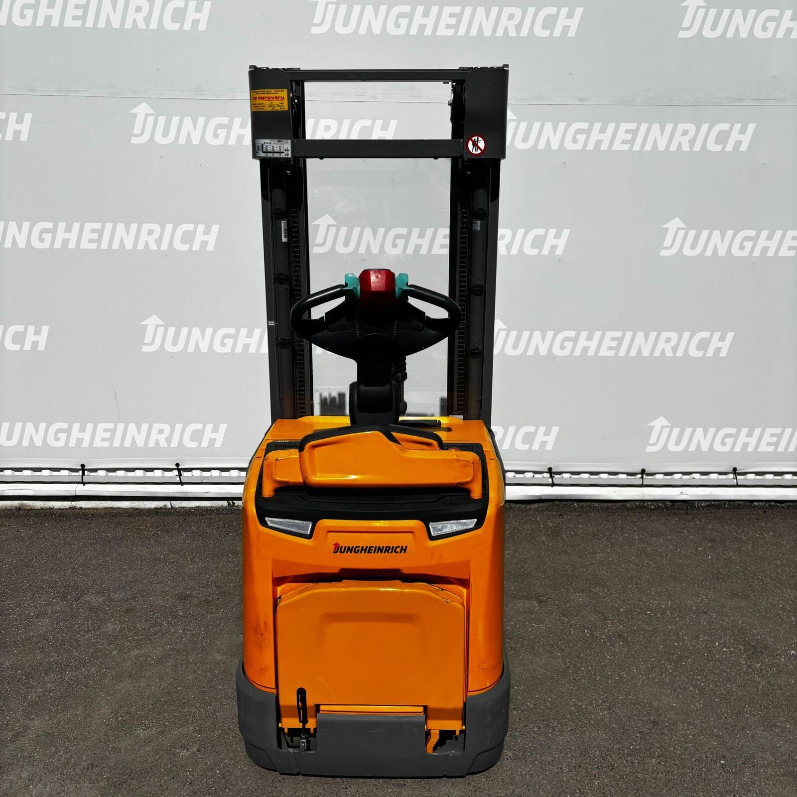 Jungheinrich ERC 214z, kuva 3/6