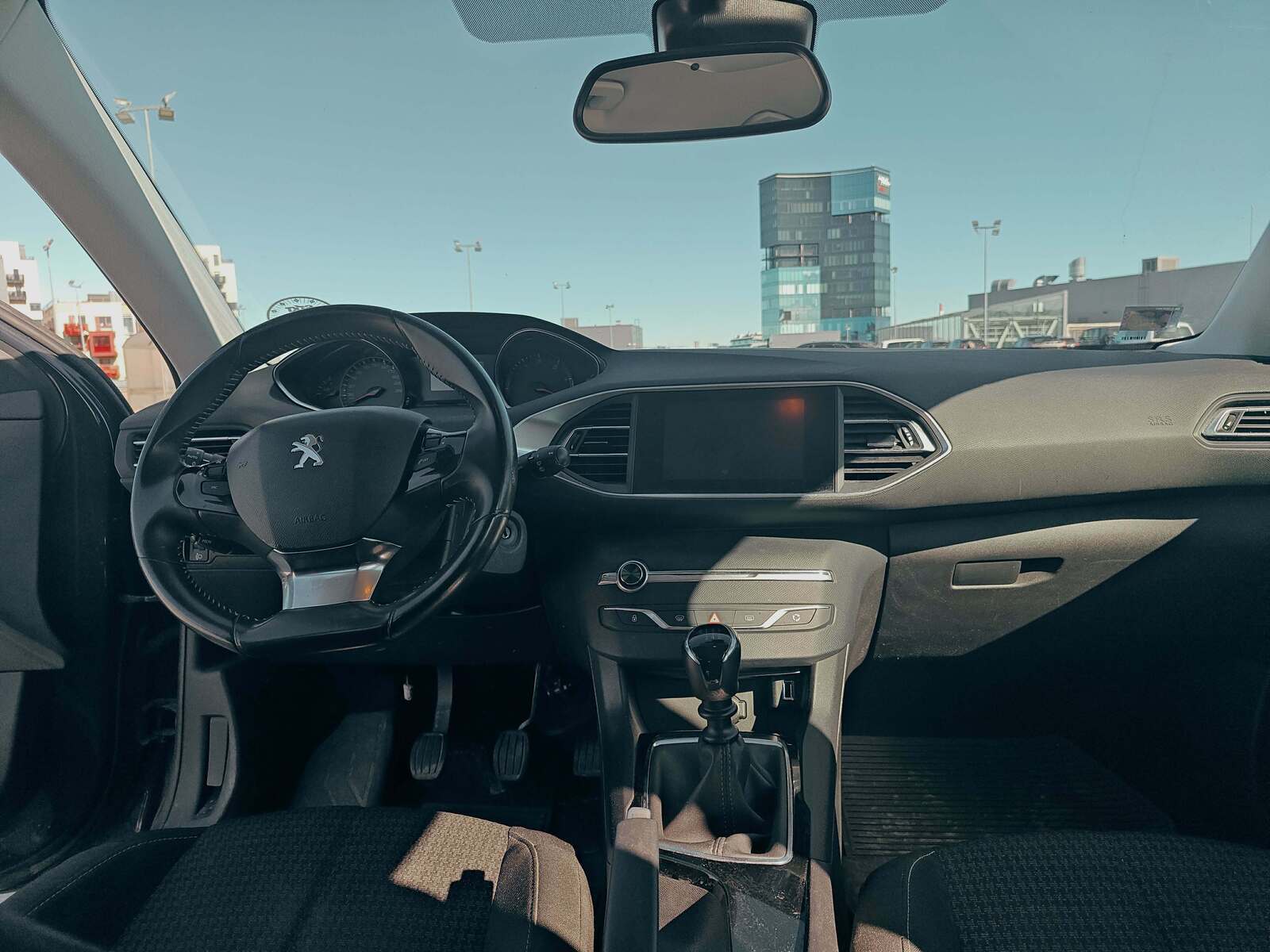 Peugeot 308 2020, photo 6/9