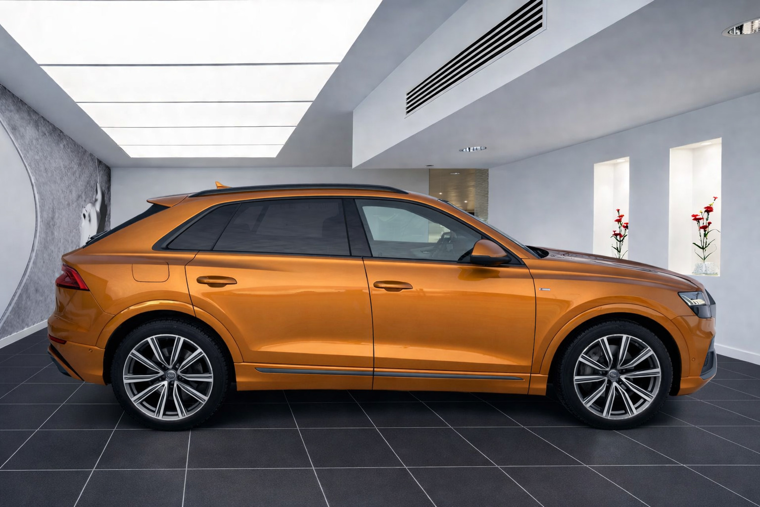 Audi Q8 2018, photo 6/10