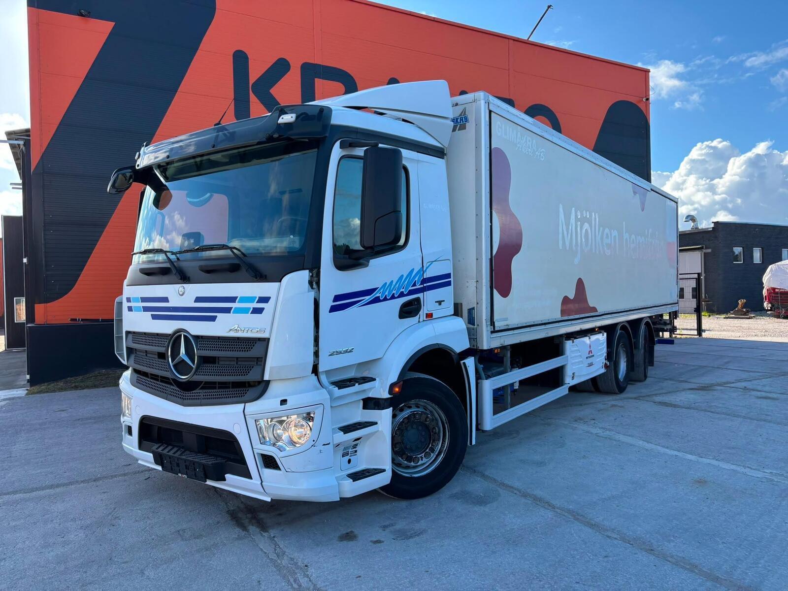 Mercedes-Benz Antos 2532 6x2*4 2016, kuva 2/26