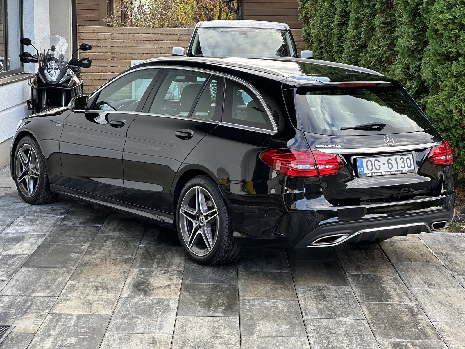 Mercedes-Benz C 180 2018, kuva 3/10