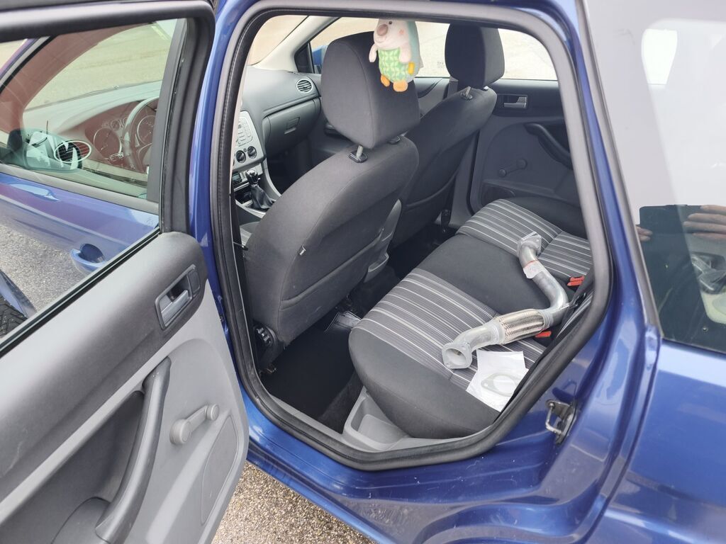 Ford Focus 2009, photo 6/7