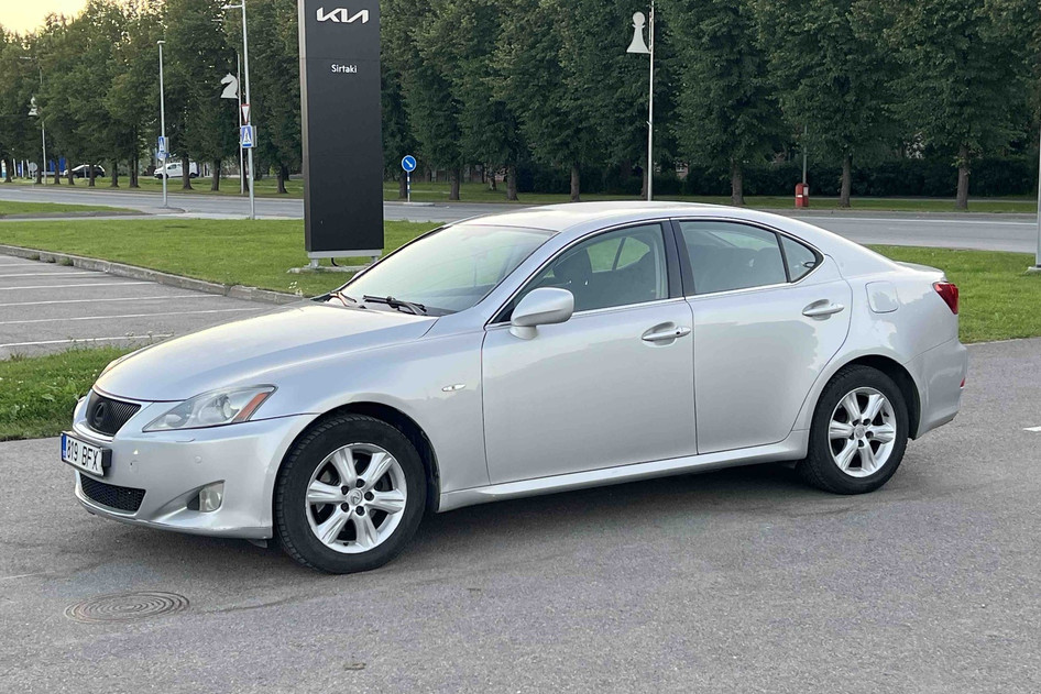 Lexus IS 220, 2007, 2.2, 130 kW, diesel, manual, rear-wheel drive