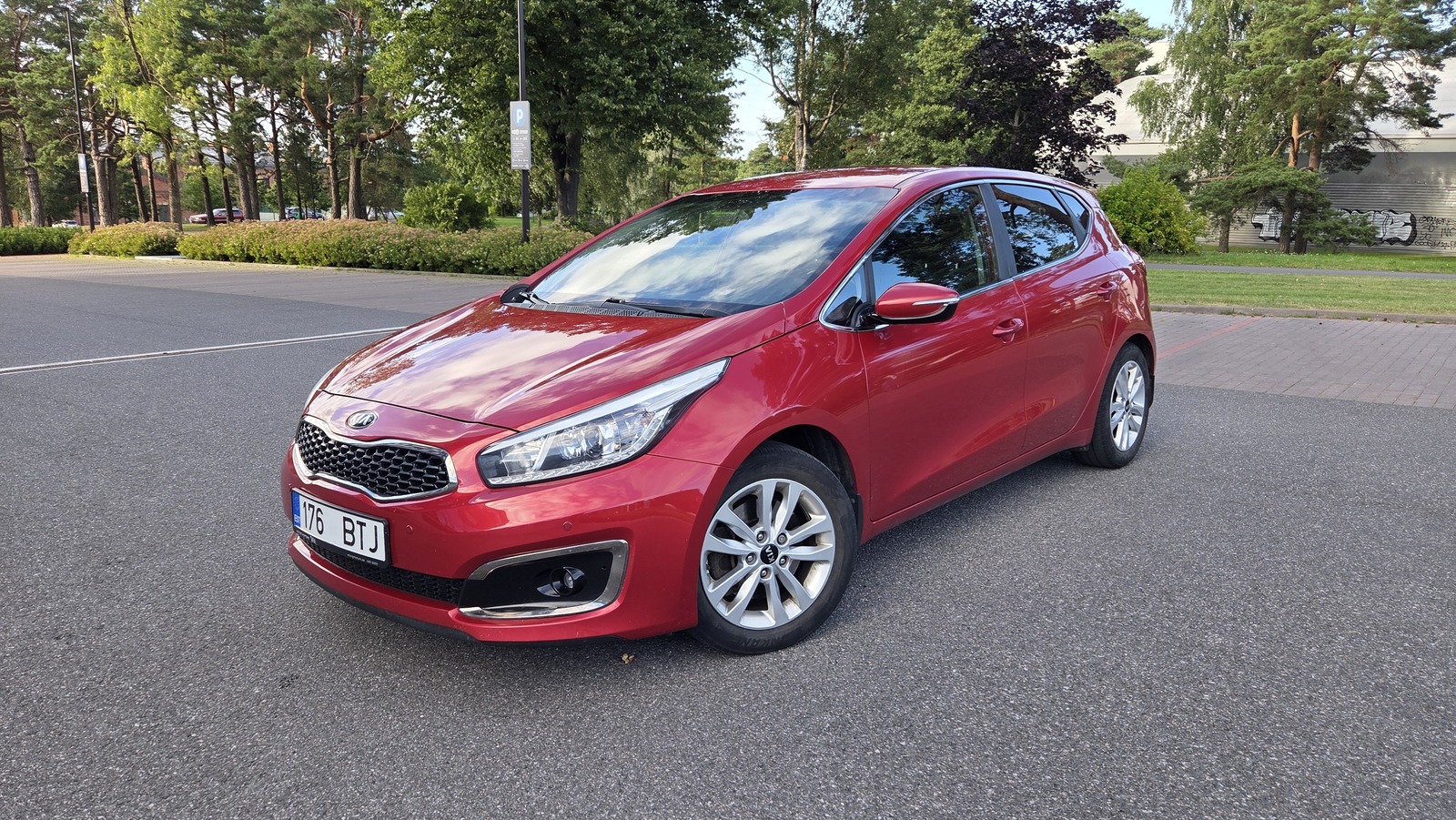 Kia Ceed EX+ NAVI 1.6 GDI 99kW
