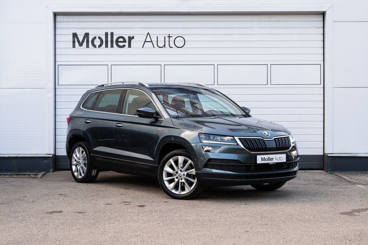Škoda Karoq 2021, photo 2/25