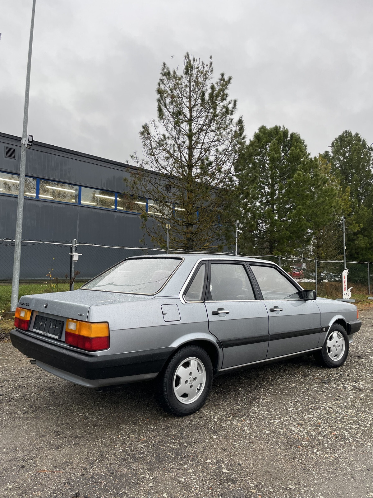 Audi 80 GL 1983, photo 7/38