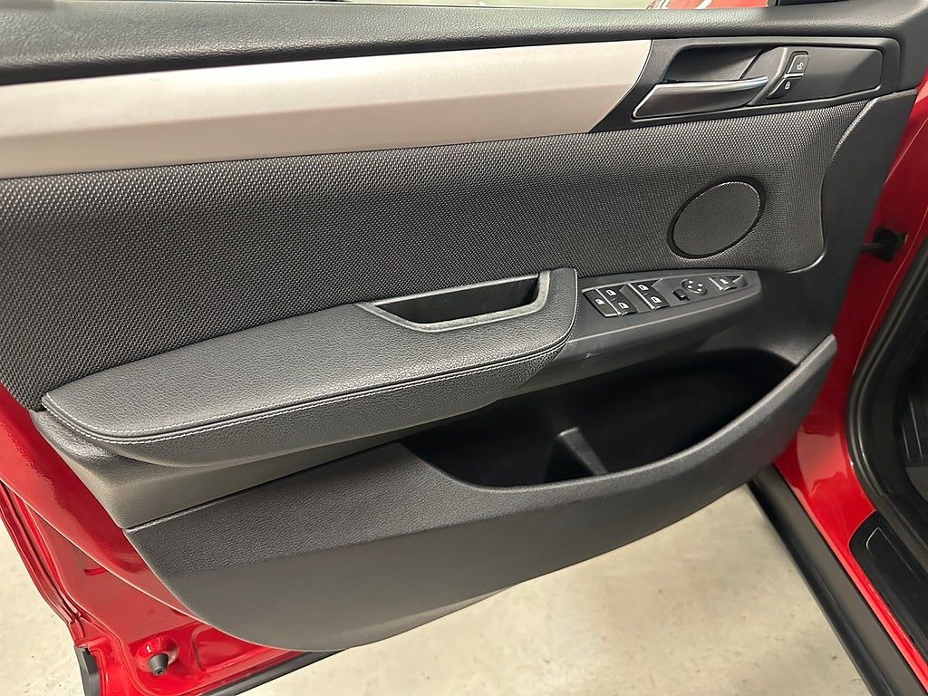 BMW X4 2015, kuva 7/14