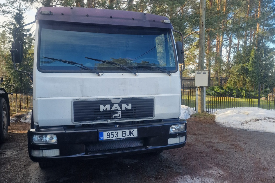 MAN 12.224, 1997, 6.9, 162 kW, дизель, механическая, задний привод