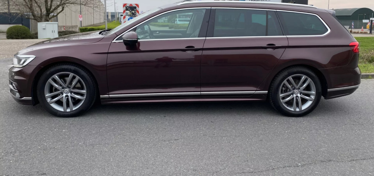 Volkswagen Passat 2017, photo 4/10