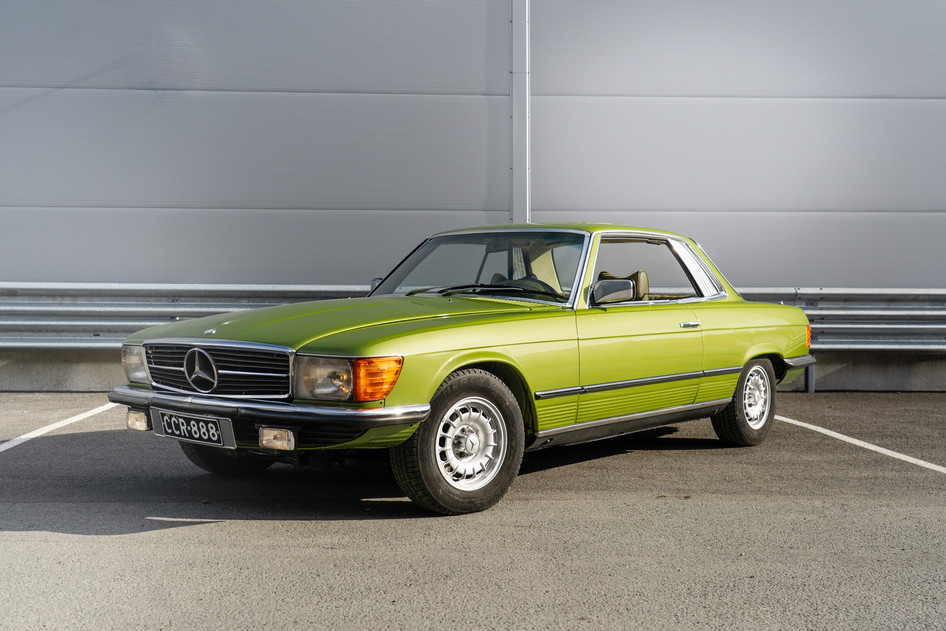 Mercedes-Benz 280, 1976, 2.7, 130 kW, бензин, автомат, задний привод