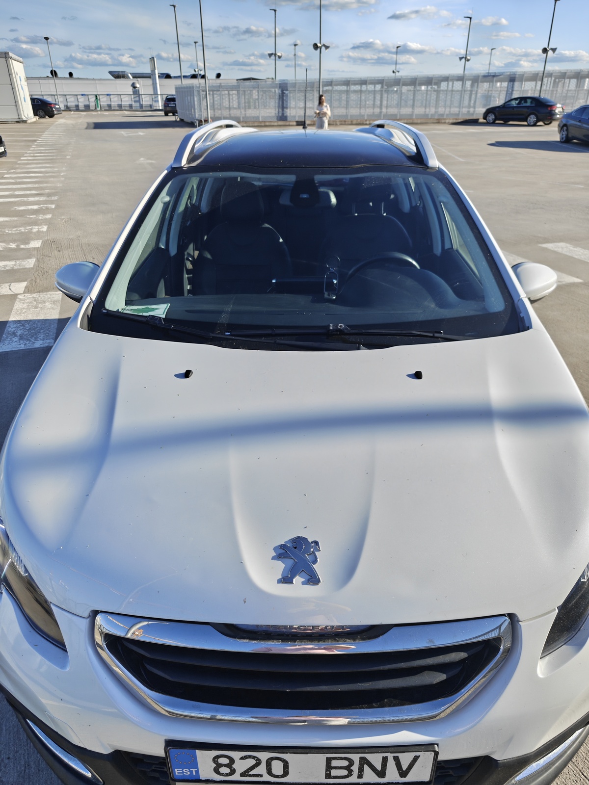 Peugeot 2008 2015, photo 2/19