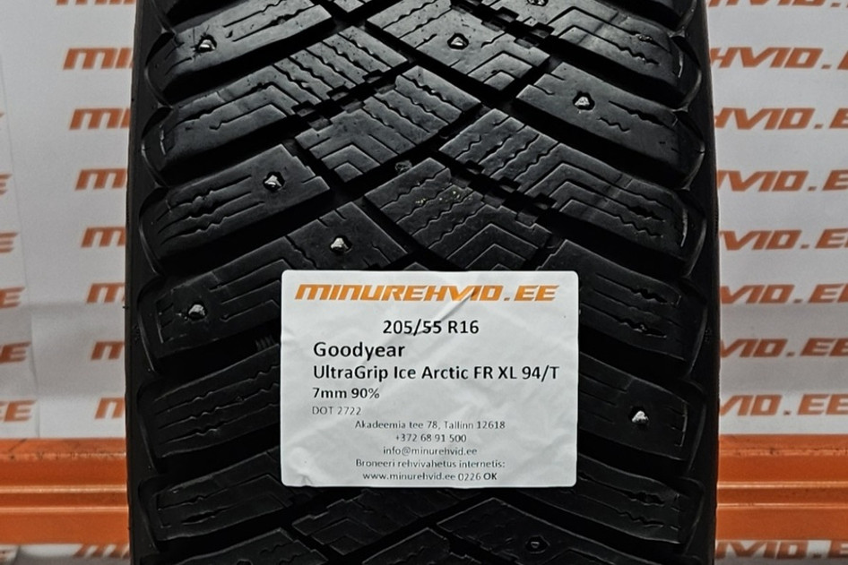 Kasutatud naastrehv 205/55R16 GoodYear UltraGrip Ice Arctic FR XL 94/T