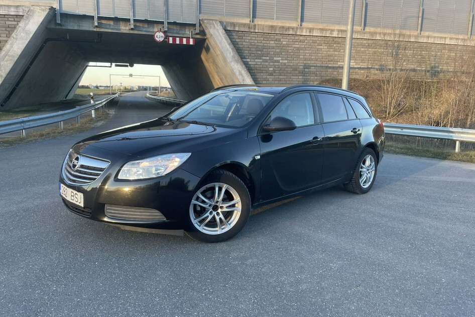 Opel Insignia, 2011, 2.0, 81 kW, diesel, manual, front-wheel drive