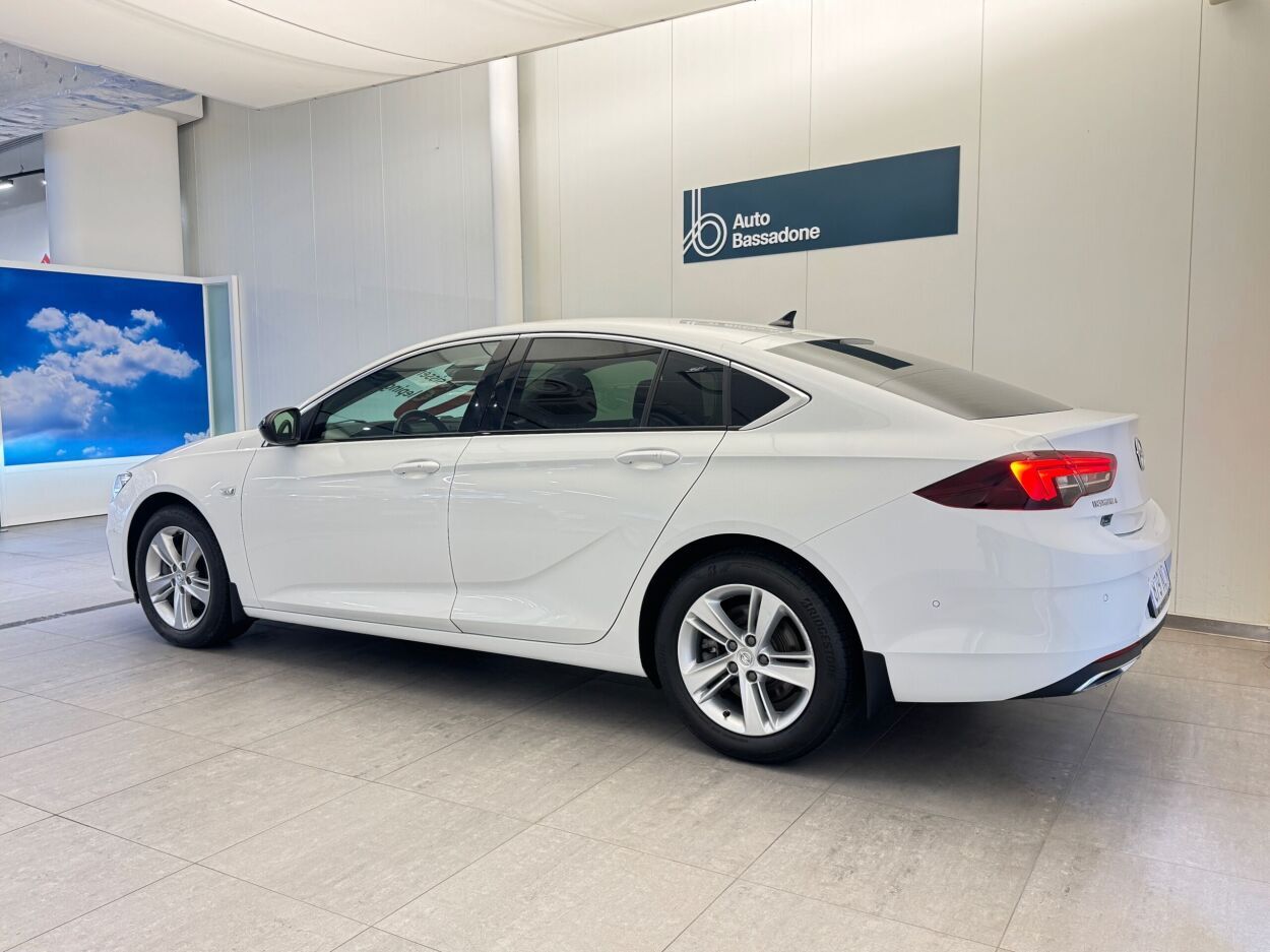 Opel Insignia 2022, photo 6/30