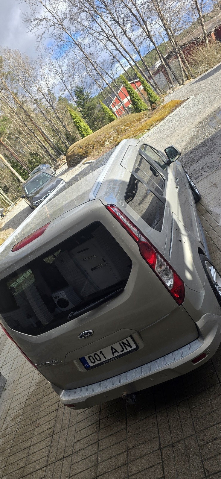 Ford Tourneo Connect 2015, photo 6/19
