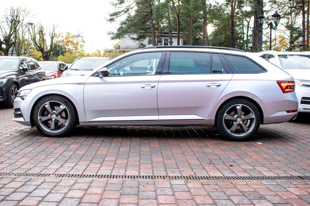 Škoda Superb 2020, photo 6/20