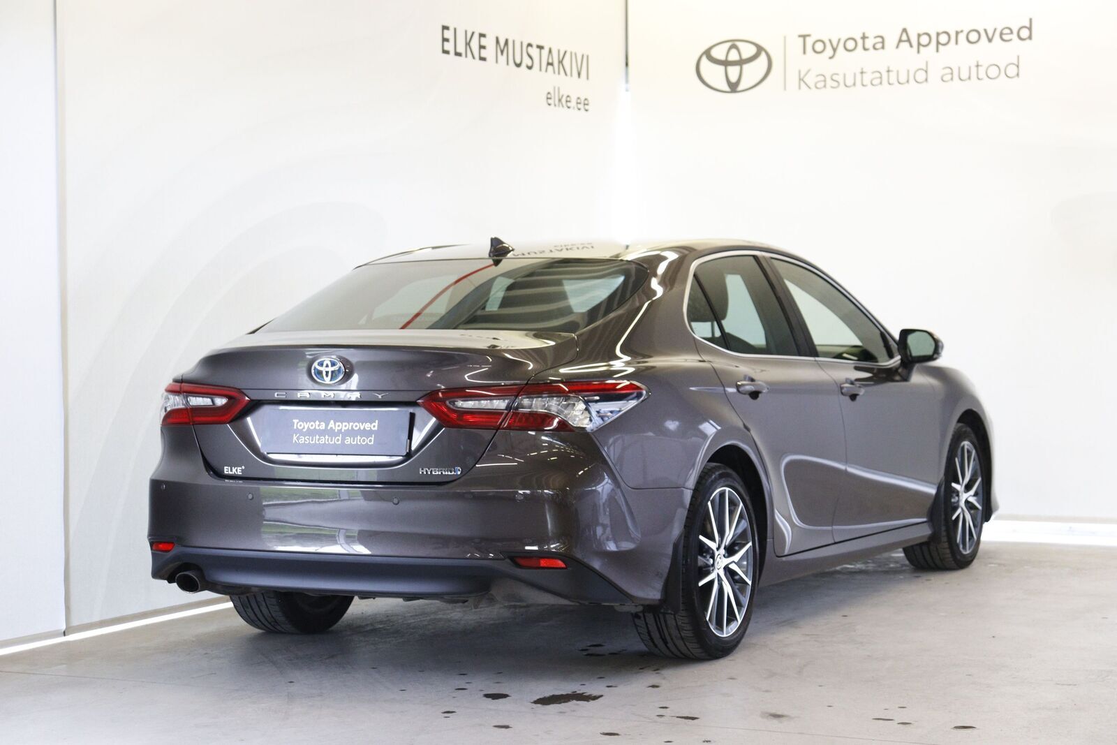 Toyota Camry Executive 131kW 2021, kuva 2/10